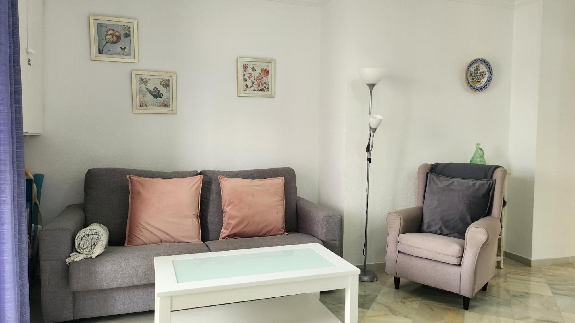 Stella Maris - Sleeps 4 Apartment Нерха Екстериор снимка
