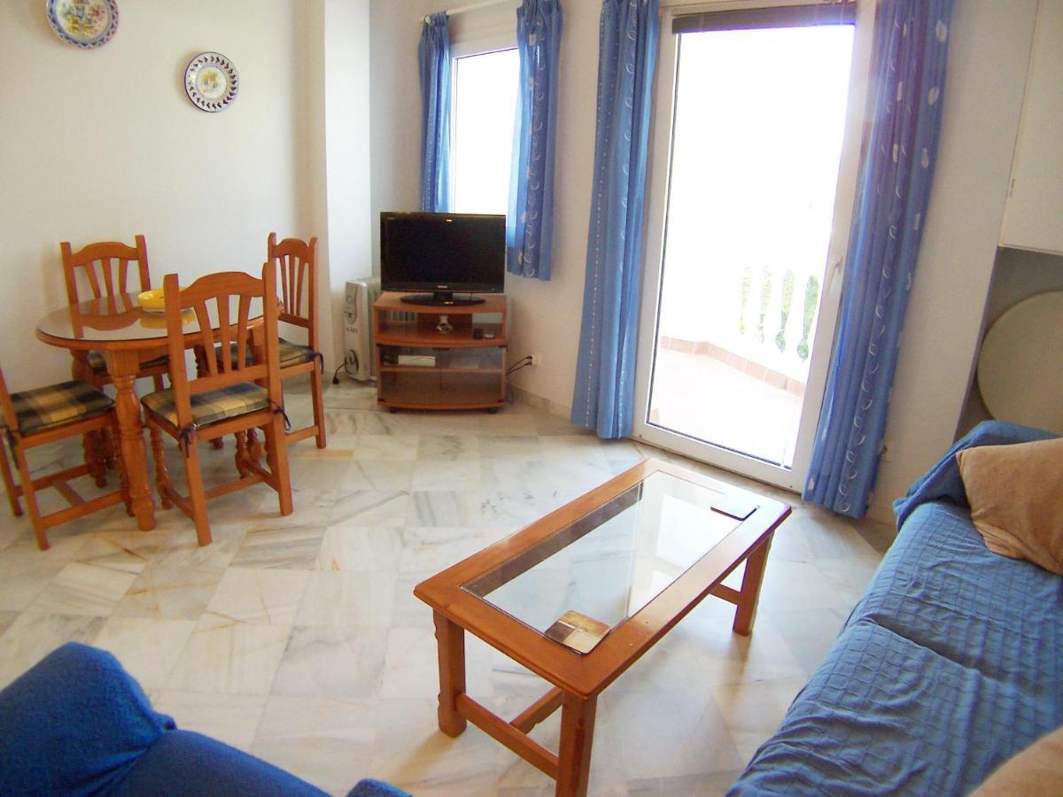 Stella Maris - Sleeps 4 Apartment Нерха Екстериор снимка