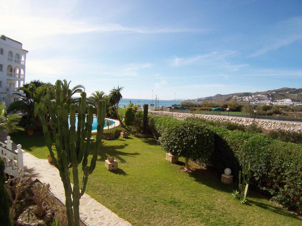 Stella Maris - Sleeps 4 Apartment Нерха Екстериор снимка