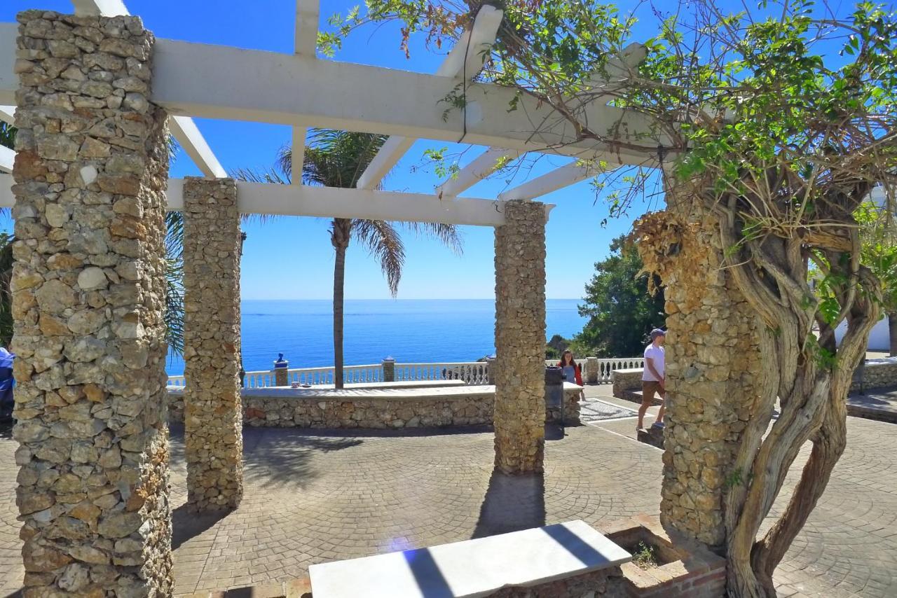 Stella Maris - Sleeps 4 Apartment Нерха Екстериор снимка
